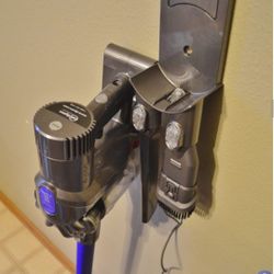 DYSON CORDLESS VACUUM DC44 ANIMAL