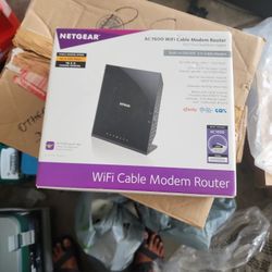 Netgear AC1600 Wifi Modem And Router