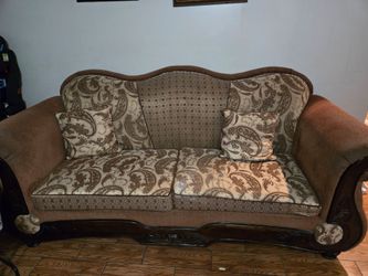 Victorian Style Sofa Set