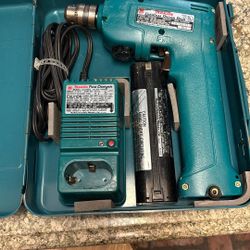 Akita Cordless Driver Drill /Battery Case 