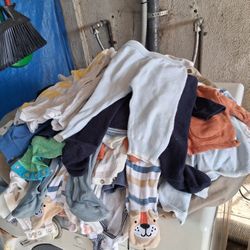 ALL THIS BABY CLOUTHS FOR $7 PICK UP IN SUN VALLEY 