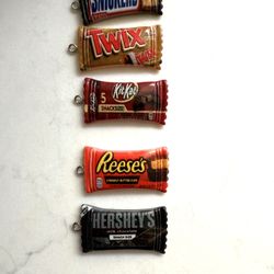 So Cute! Resin Candy Bar Charms:  Twix, Reese’s, Hershey, Kit Kat & Snickers - Set of 5   Would be cute on a trinket shelf, in a trinket dish or for j