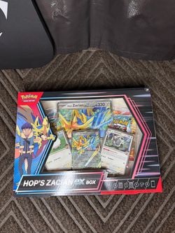 Pokémon Hop's Zacian ex Box