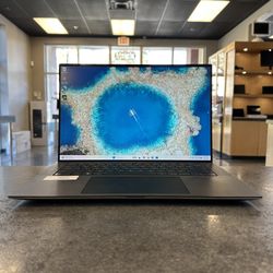 15” Dell Laptop XPS | i7-12700H / 16GB / 512GB / RTX 3050Ti 4GB