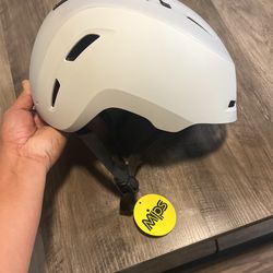 GIRO Camden Size: S Bike Helmet 