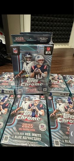 Topps Chrome football hanger box