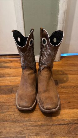Cowboy boots size 8.5