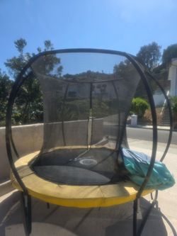 Trampoline