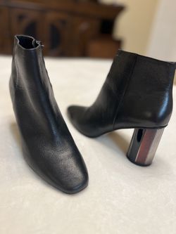 Zara Booties 7 1/2