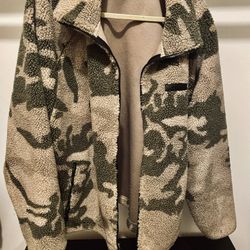Fear Of God Essentials SS22 Camo Zip Up Jacket
