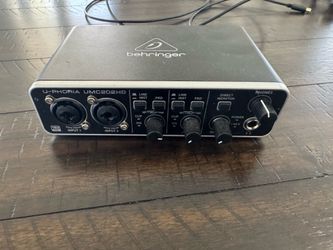 Behringer UMC202HD24-Bit/192 kHz USB Audio Interface