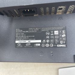 Computer Monitors - Dell 