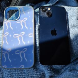 Iphone 13 • Dark Blue 💙 • Unlocked 🔓 • 128 GB • Mint