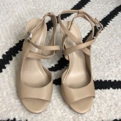 Gianni Bini 7.5M Beige Stiletto Heels