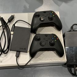 Xbox One W/ Controllers & Games
