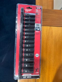 Milwaukee Shockwave 3/8” Drive 14 - Piece Metric Deep Impact Socket Set