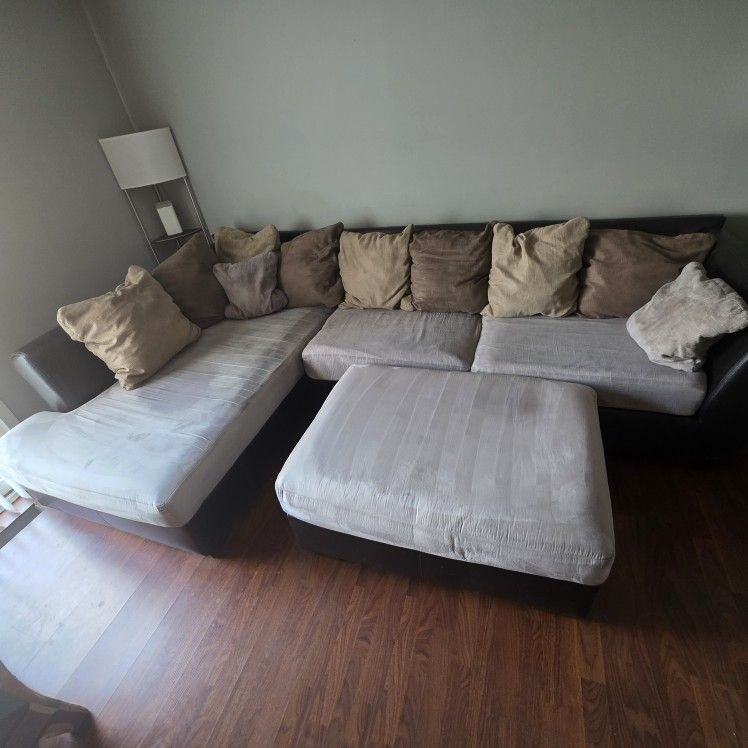 Gently Use Sectional