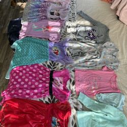 Disney 4t Dresses Plus Other For Toddler Girls. 