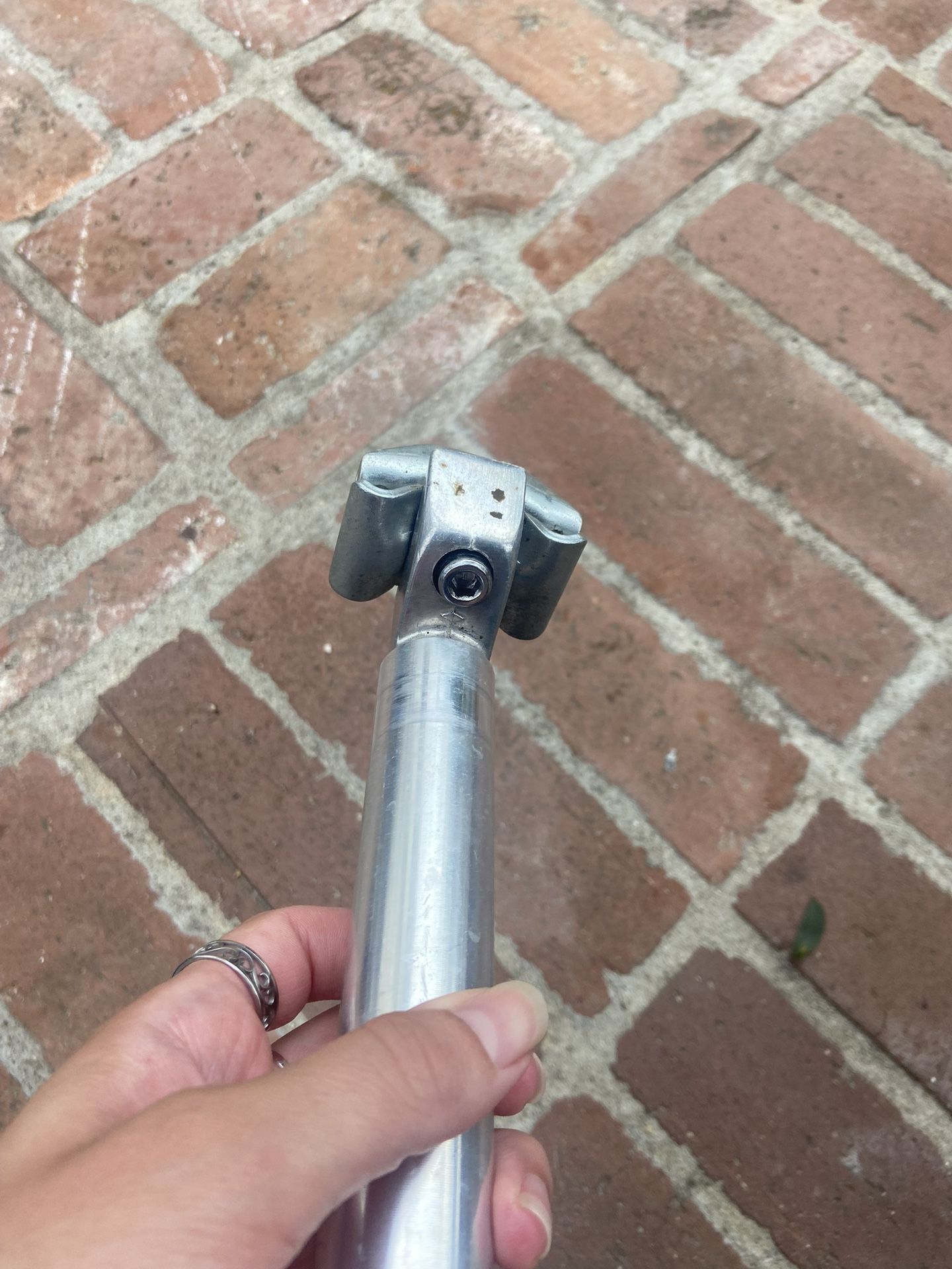 Diamondback Seat Post