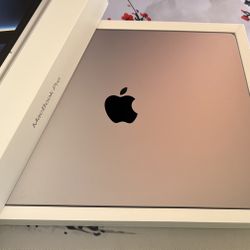 Apple 14” MacBook Pro M2 Pro - Space Gray