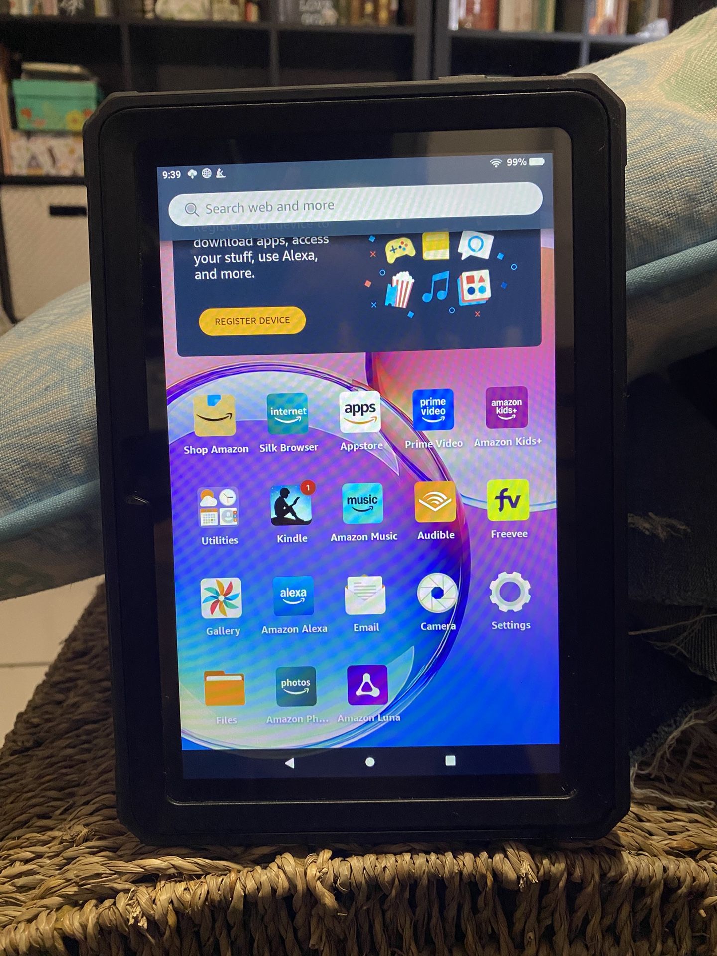 Amazon Fire HD 8 Tablet (NEW)