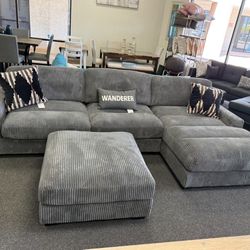 Grey Sectional Couch With Ottoman