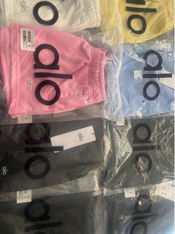 alo, essential hoodies