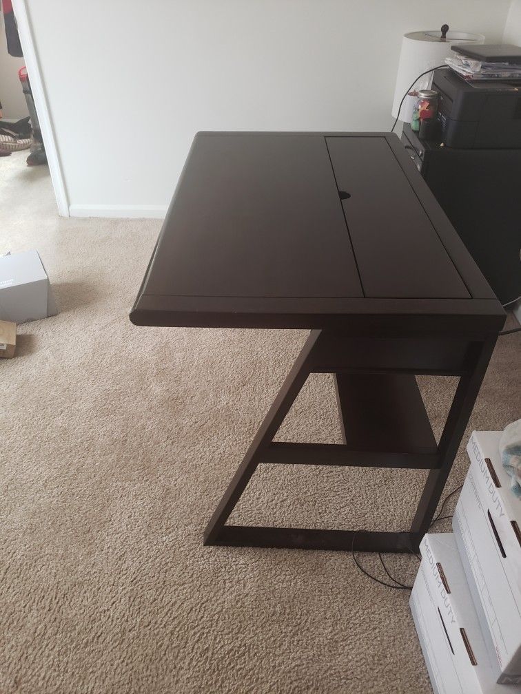 Wooden Modern Computer Desk for Sale in Portsmouth, VA OfferUp