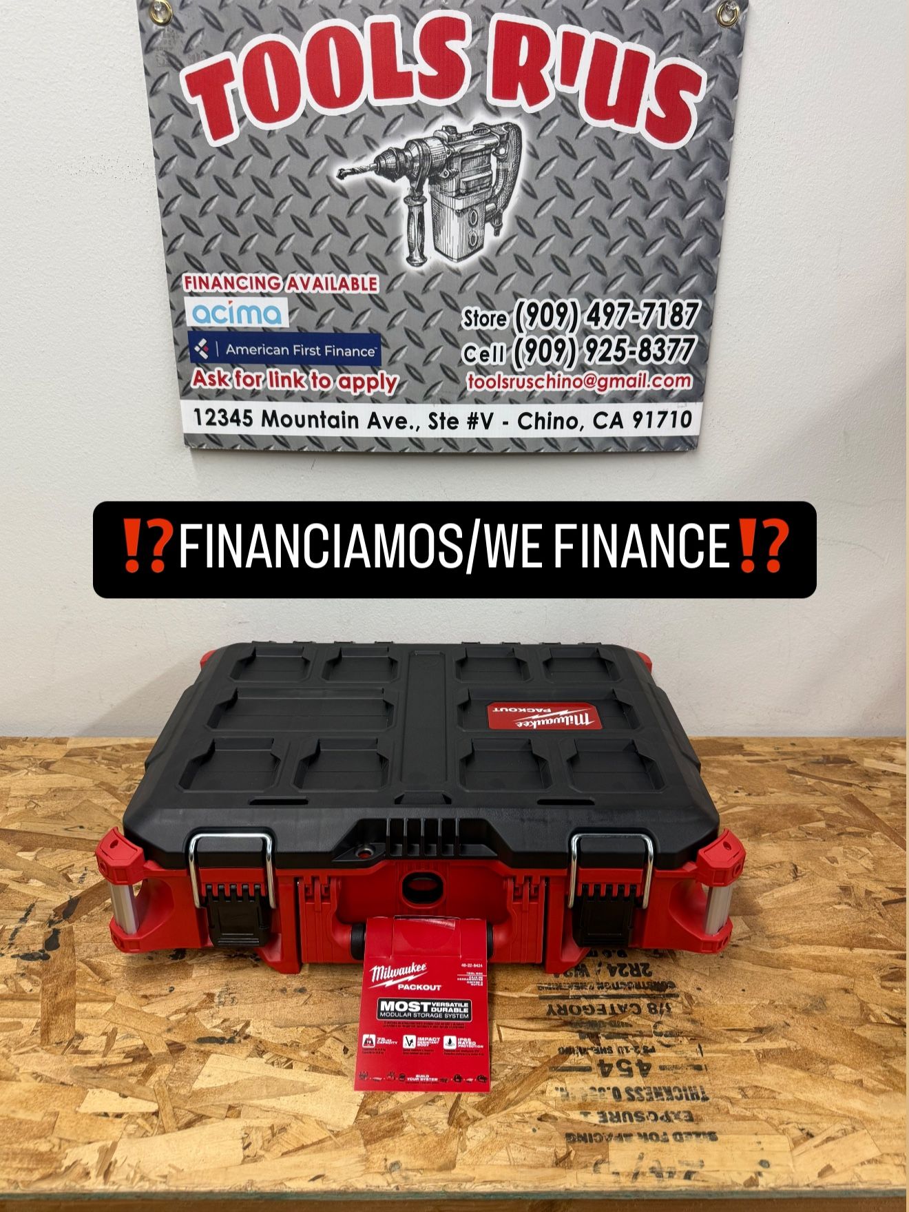 Milwaukee PACKOUT 22in Medium Storage Box**(FINANCIAMOS/WE FINANCE)**