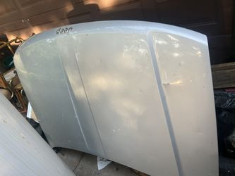 Jeep Cherokee Hood  2006