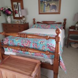 1950s  SOLID BEDROOM SUITE