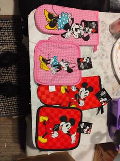 Disney Potholders and accessories