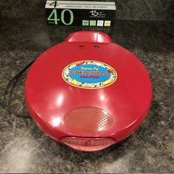 Santa Fe Quesadilla Maker