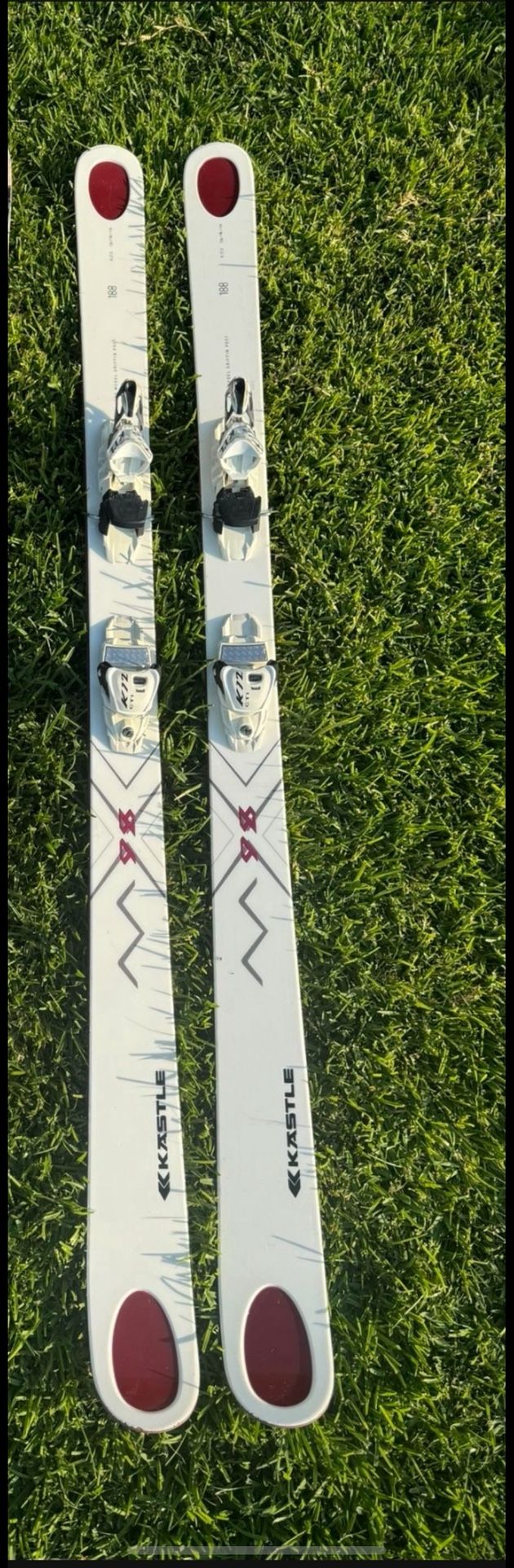 KASTLE MX98 SKIIS 