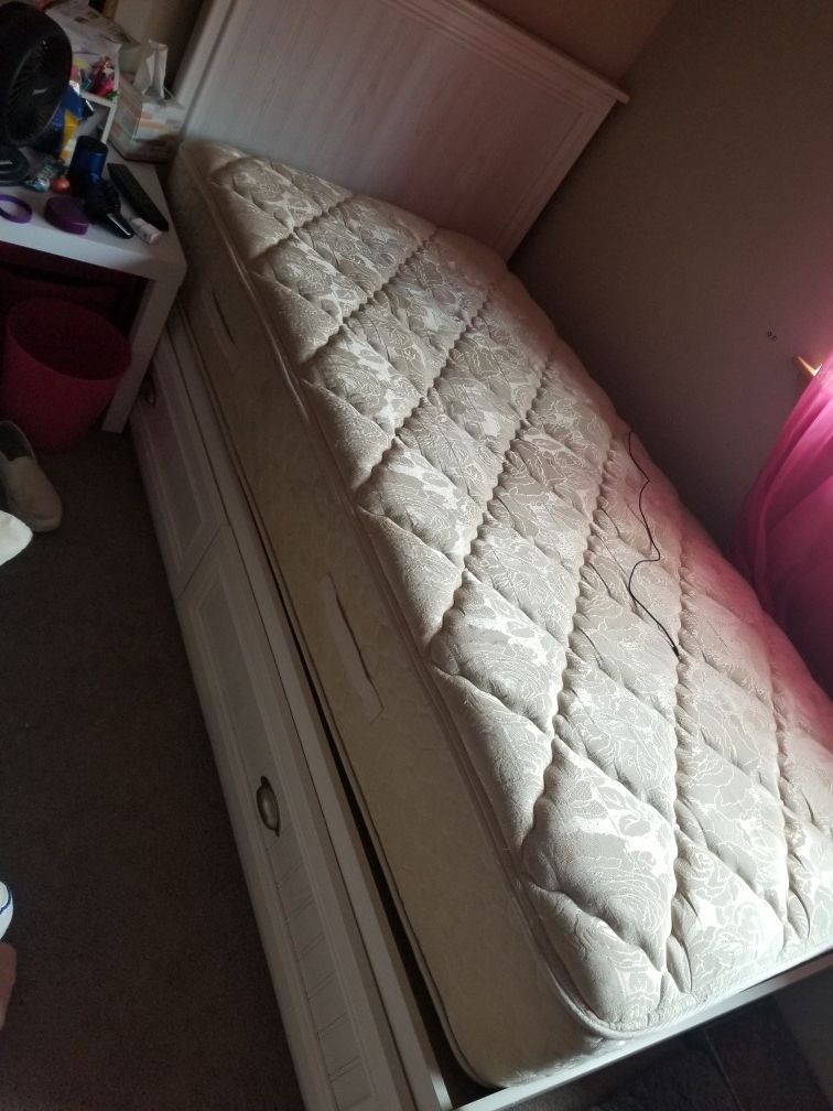 Bed and mattress