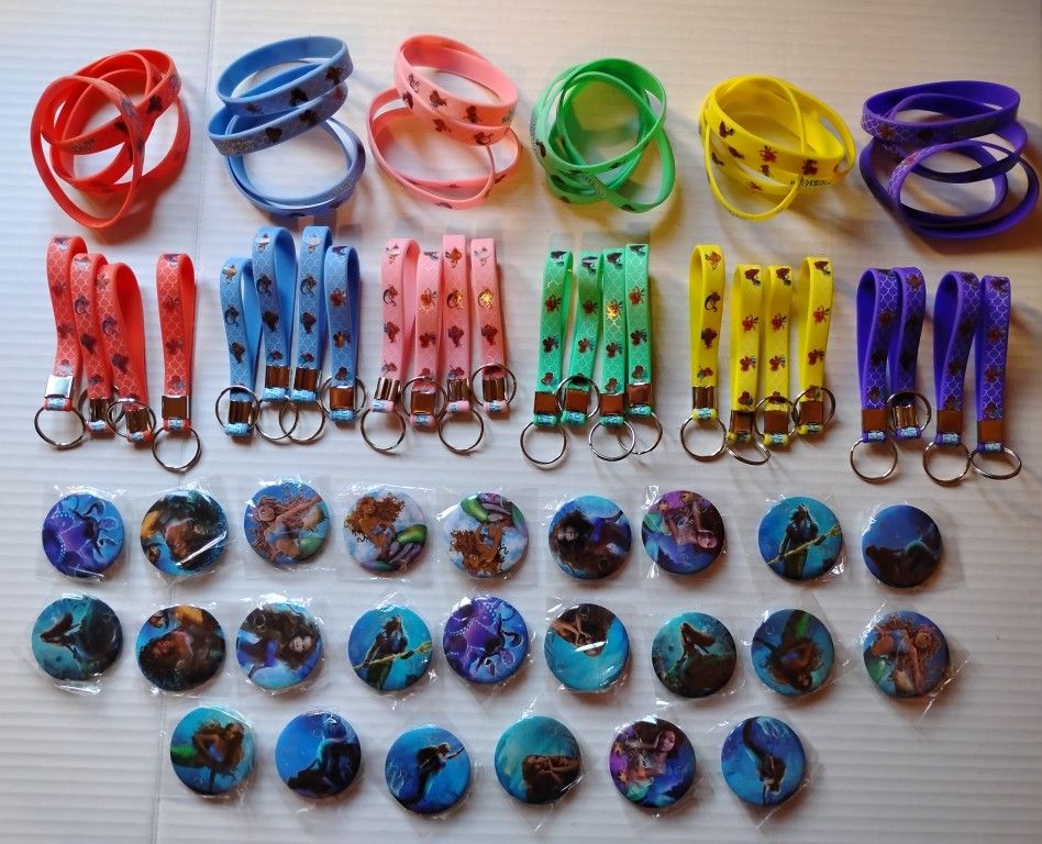 Little girls Happy Birthday Bracelet, Keychain,Button lot 
