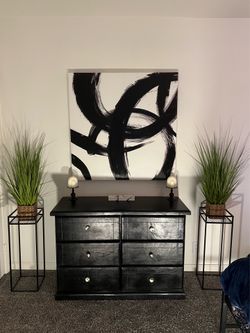 Black Six drawer dresser
