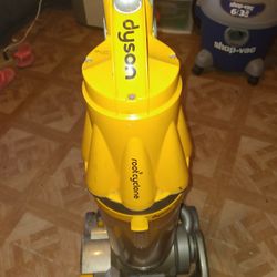 Vacuum By Dyson (Yes It Works)