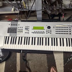 Yamaha Motif 6 Workstation 