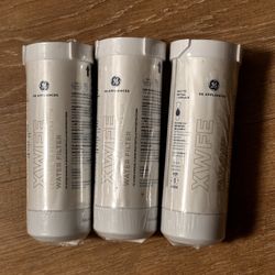 GE® XWFE™ REFRIGERATOR WATER FILTER 3-PACK