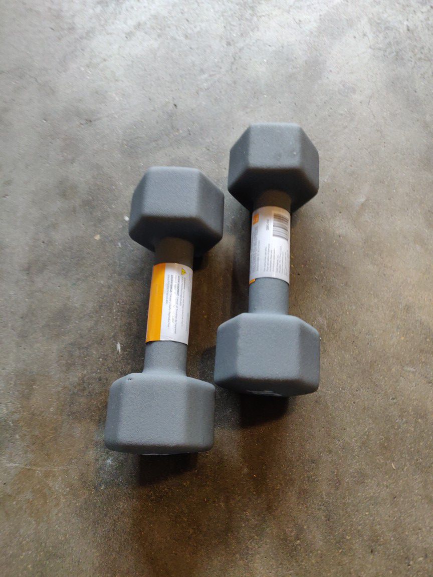 Two 10lb dumbbell set! 20lbs Total!