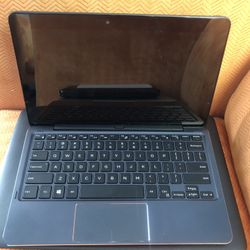 Dell 5179 Tablet With Keyboard 8GB Ram 128GB M.2 SSD TF Card / GSM SIM Like New