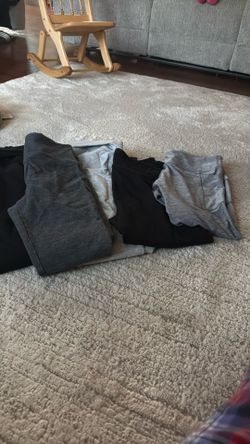 7 Pairs of Leggings