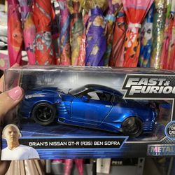 1:24 Scale Collectible Cars New $25 Each New