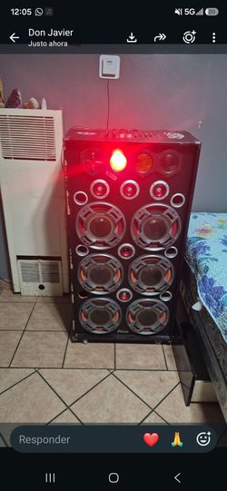 Large Party Speaker Tower with LED Lights