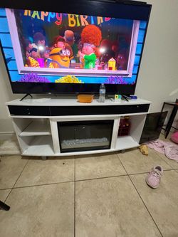 Tv console stand