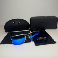 Oakley Holbrook TI (Blue/Black) men’s sunglasses