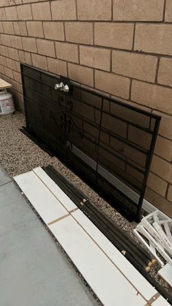 Screen door