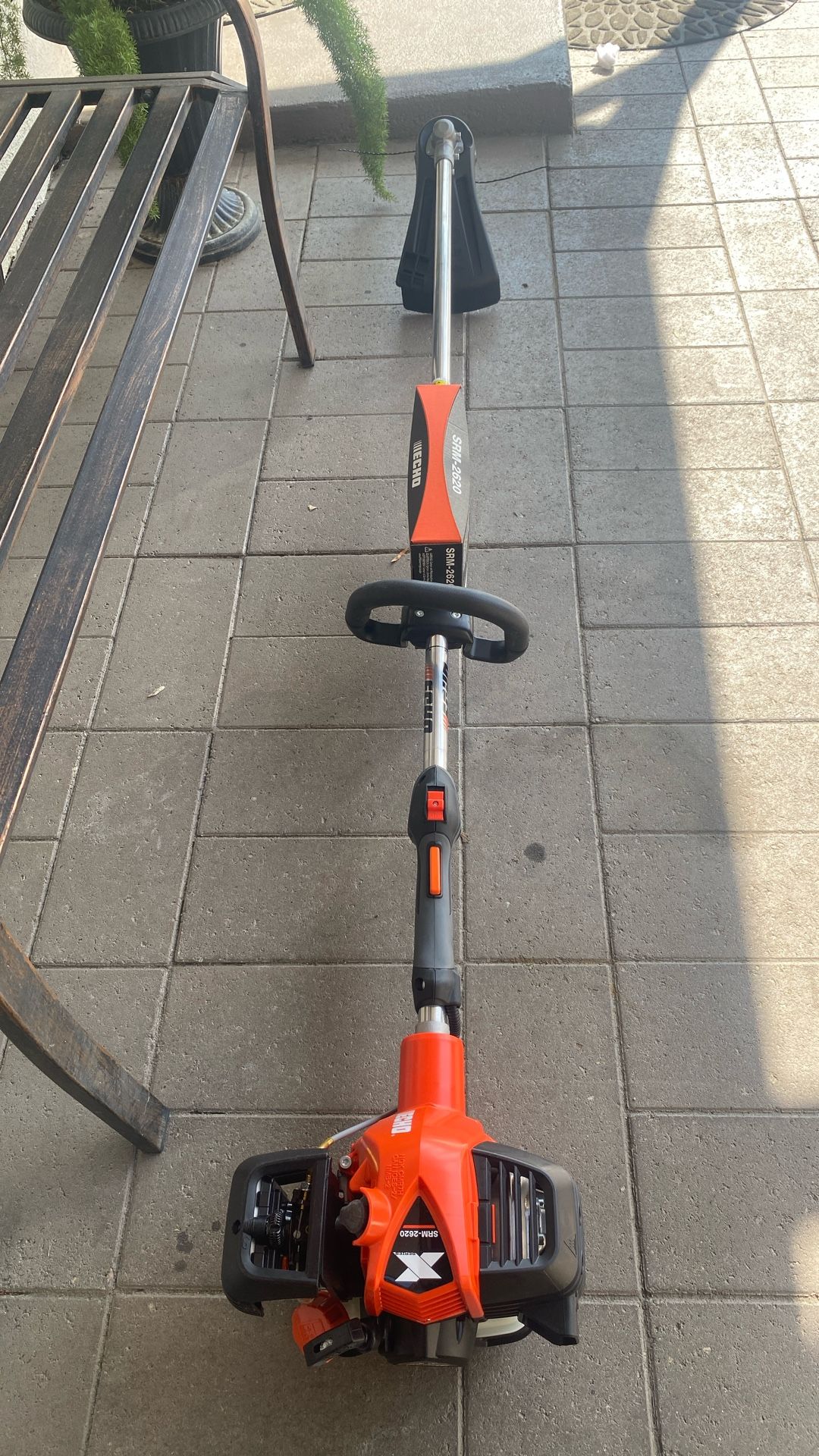 ECHO COMMERCIAL WEED EATER