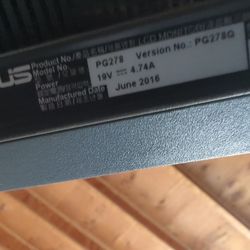 Asus PG278Q Gaming monitor 144hz 2k Res